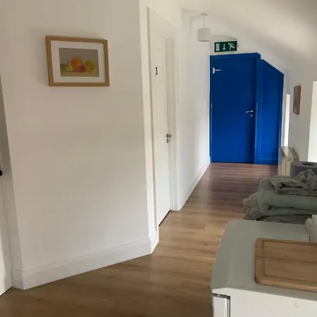 2 Camp Street & Self Catering Bed & Breakfast 2*
