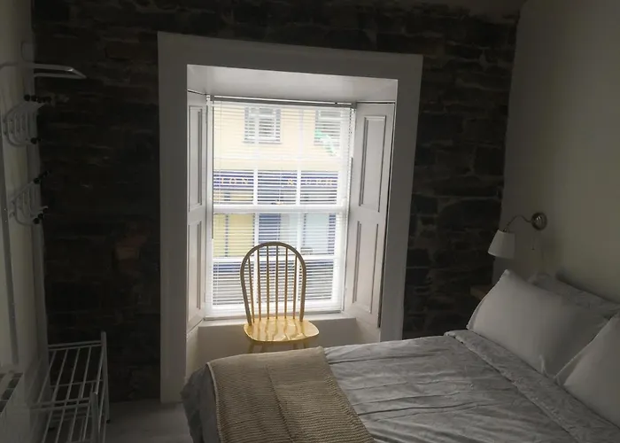 2 Camp Street & Self Catering Bed and Breakfast Oughterard
